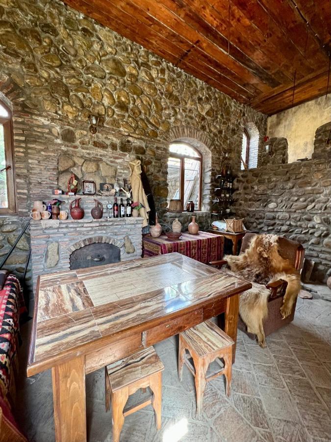 Guest House Lali Sighnaghi Eksteriør billede